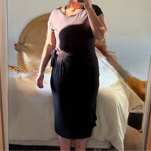 Nichole Miller Black Tie-Waist Short Sleeve Dress Medium